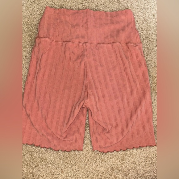 Offline by aerie biker shorts - Picture 2 of 3